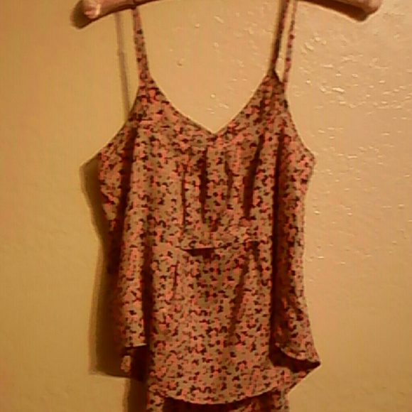 Top - Picture 2 of 2